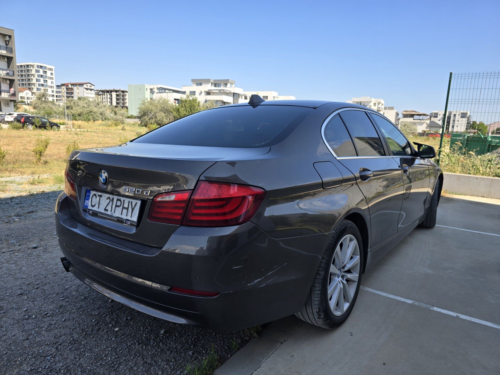 Bmw F10 an 2011  7300 EURO