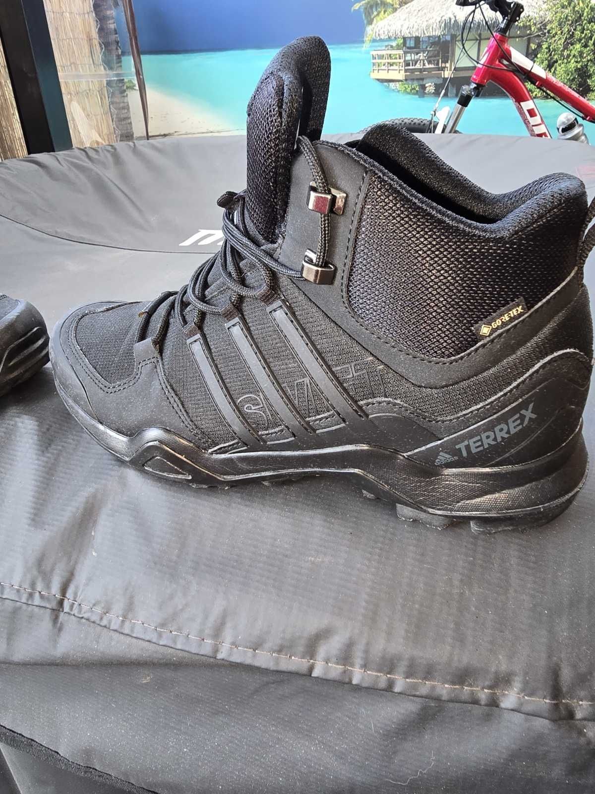 Adidas Terrex Swift R2 Mid Gore-Tex