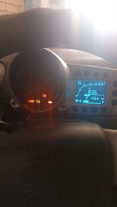 Спарк срочно сотилади