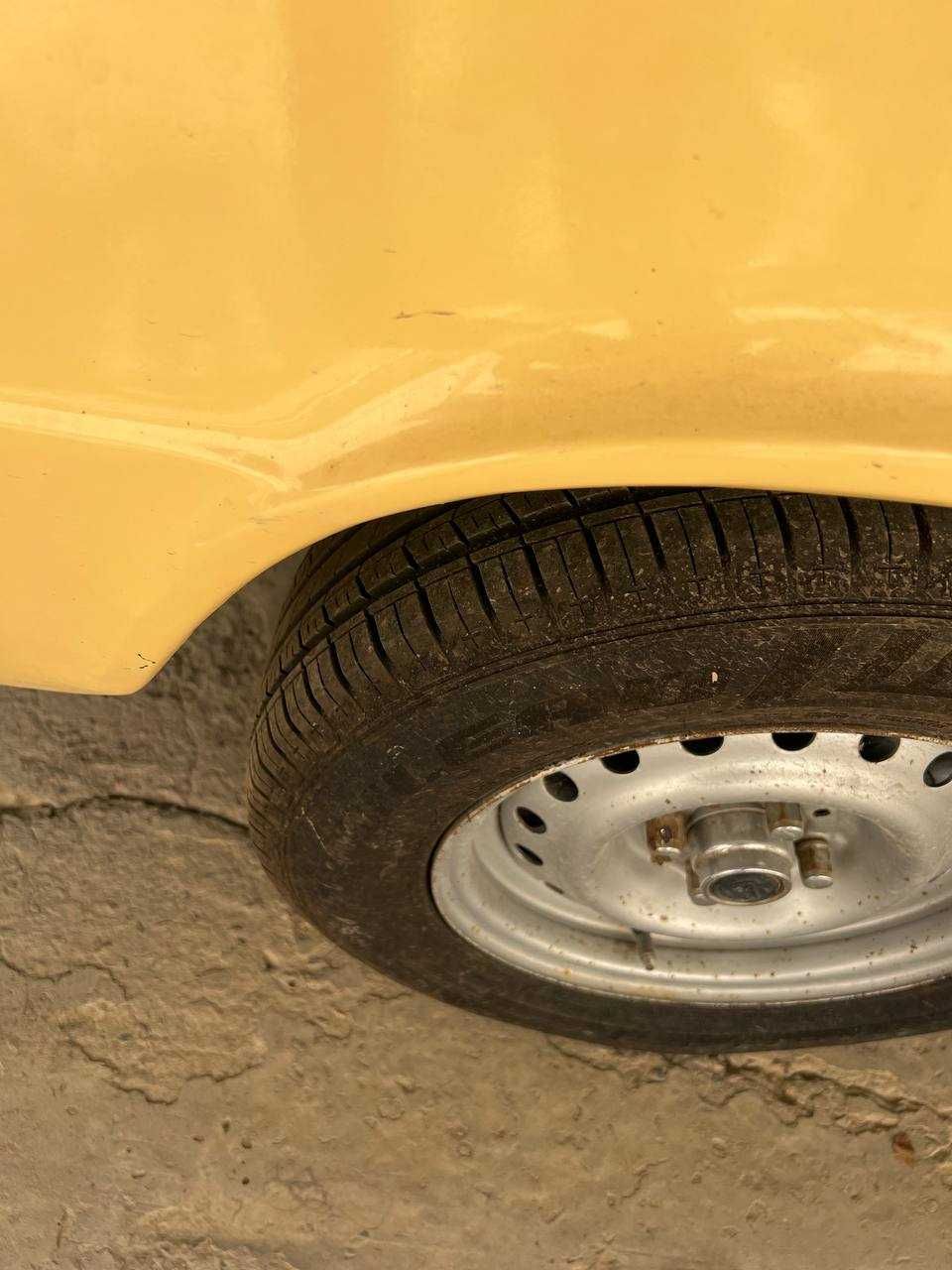 Vaz2106 sotiladi