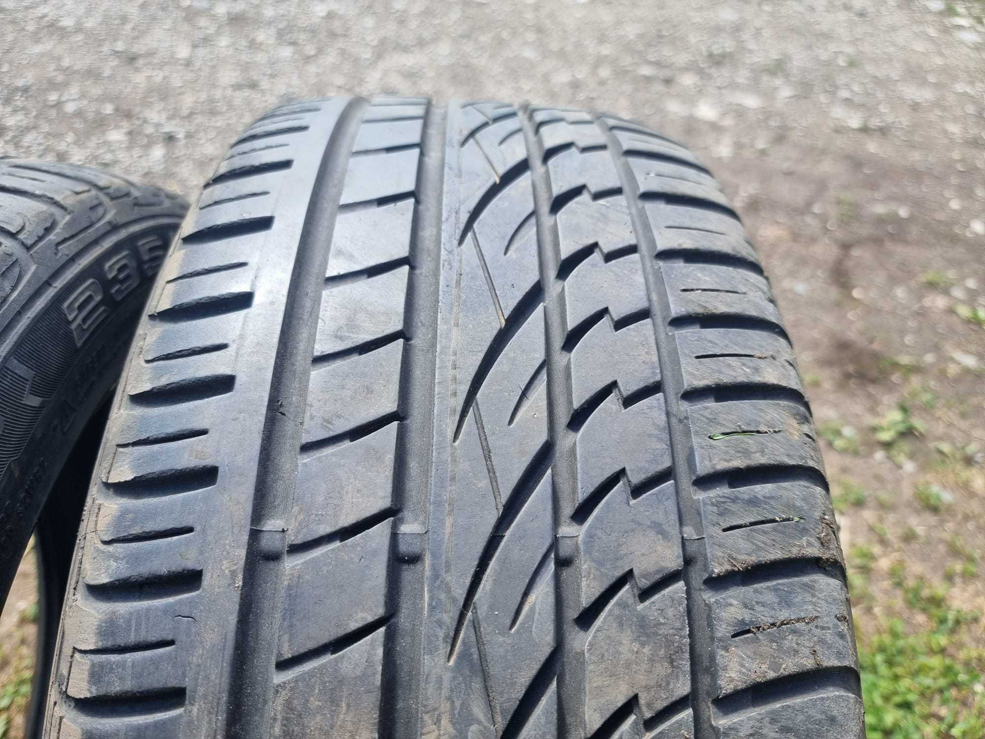 4 Anvelope de VARA 235.45.19 "Continental" ; stare buna