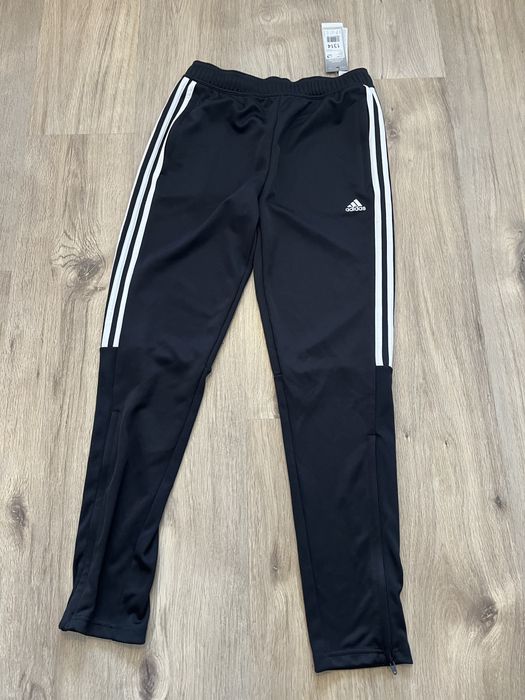 Pantaloni adidas