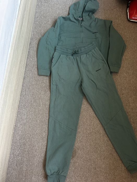 Леко ватиран памучен екип за ръст 152/158