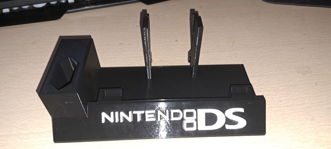Stand Nintendo DS si DS lite