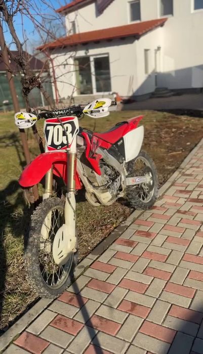 Vând Honda Crf 250 2009 ca nouă !