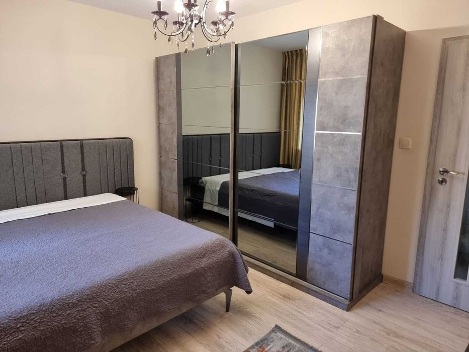 Дава се под наем Двустаен апартамент в Пловдив, Център - 75 кв.м за 612 € - Снимка #3