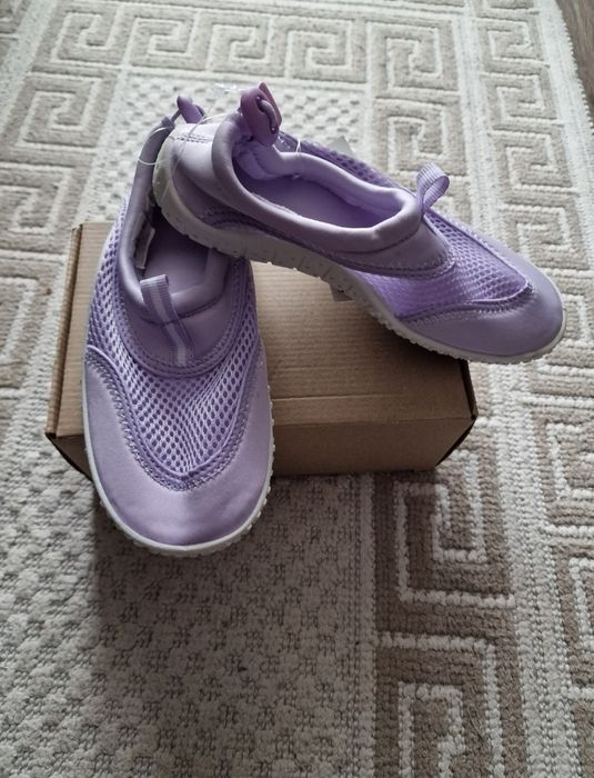 Papuci vara, plaja, nisip-marimea 33 34.Noi