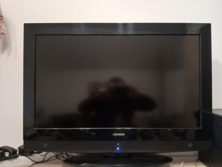 Televizor telefunken 81 cm diagonala