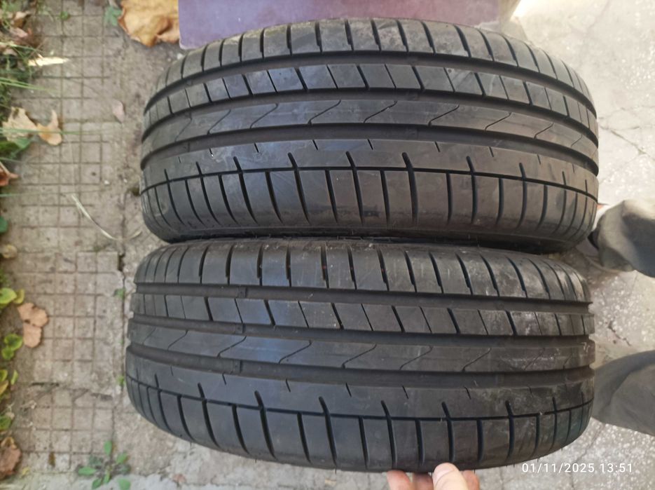 Гуми летни петлас 205/50/17 2бр. Нови