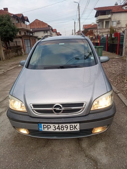 Опел Зафира дизел 2000кубика 101коня 2003година