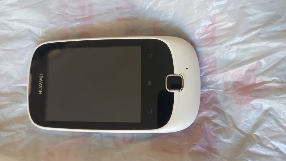 Vand telefon mobil HUAWEI ASCENT Y100,alb,baterie originala,incarcator