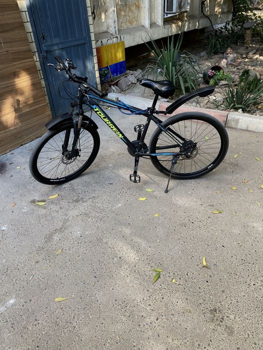 Velosiped sotiladi .