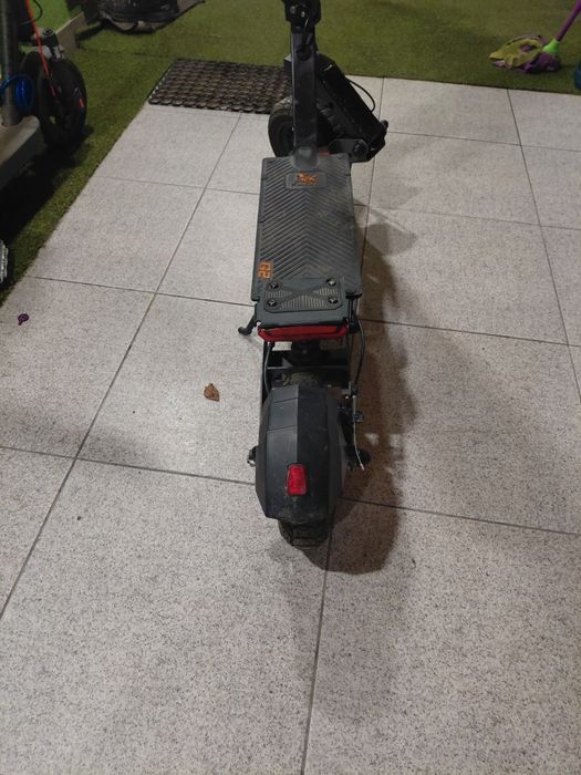 Vând kukirin g2 sau schimb