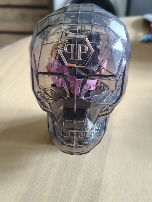 Продавам часовник Philipp Plein