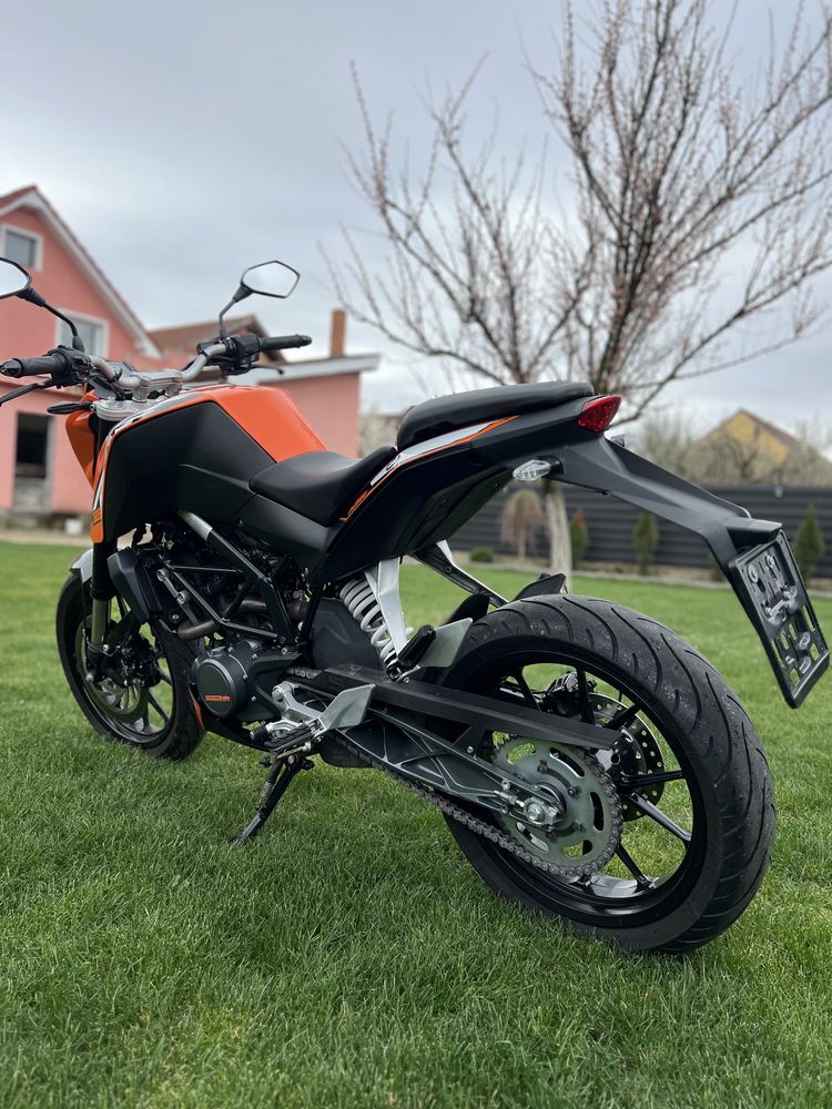 Ktm duke 125 2016