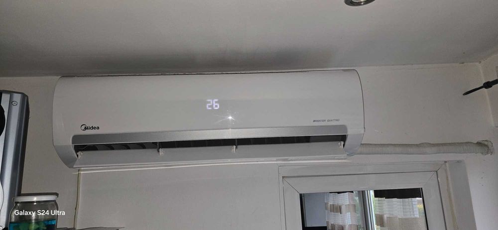 Климатик Мидеа,в перфектно състояние