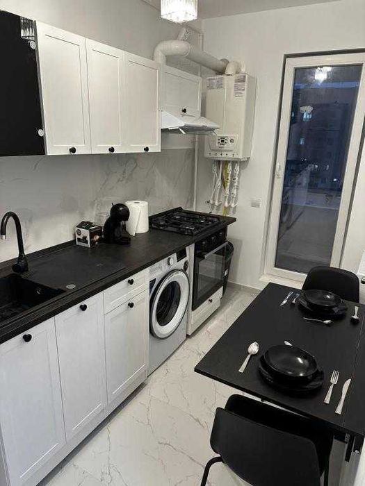 Garsonieră modernă de închiriat în Militari Residence