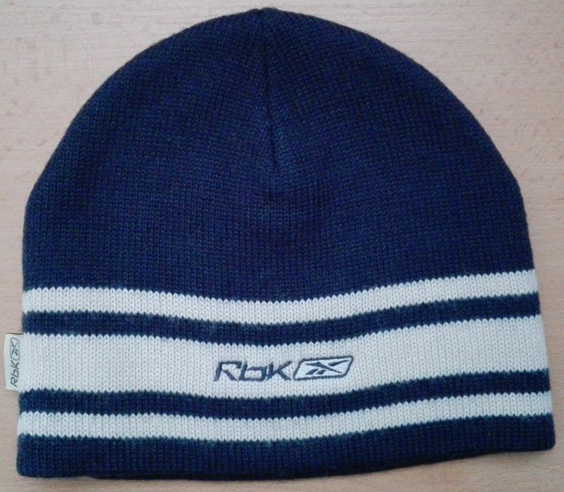 Зимна шапка - Reebok