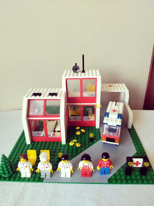 Lego 6380 Emergency Treatment Center