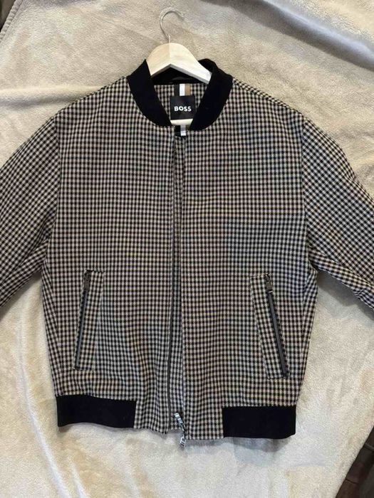 Мъжко яке Boss, 48 номер, М