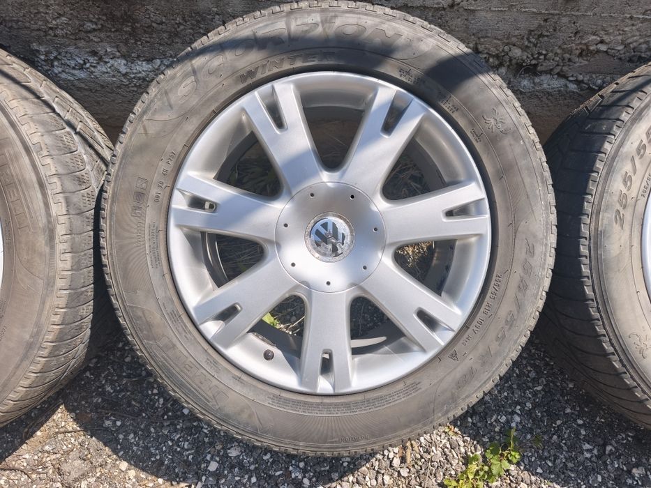 Продавам оригинални лети джанти за Volkswagen Touareg 18"