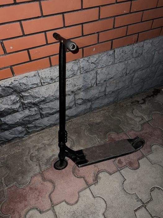 Продам трюковой самокат