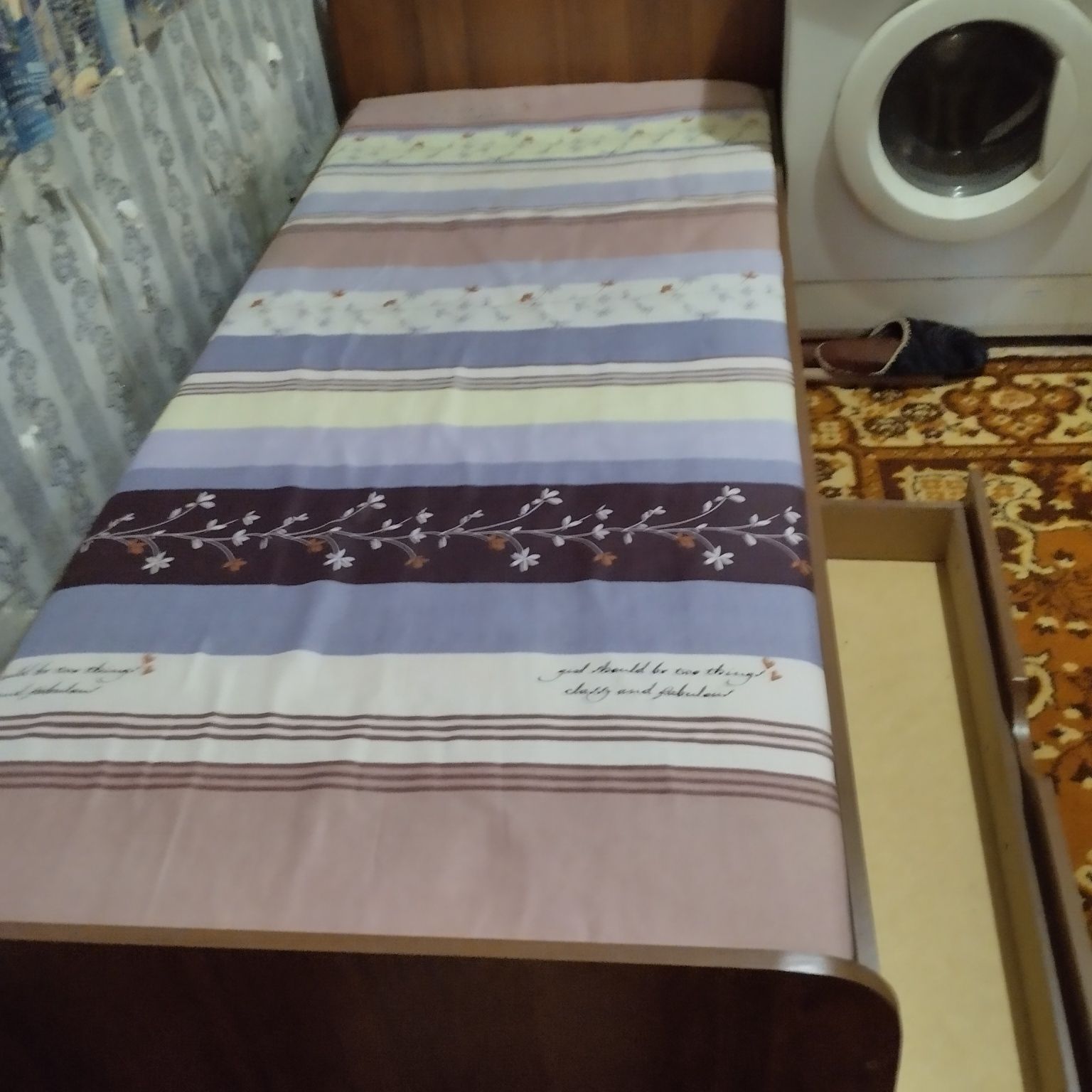 Продам кровать..