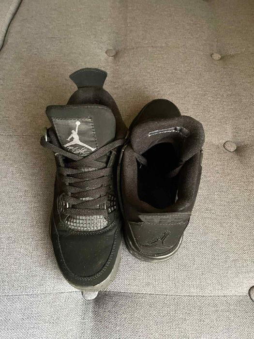 Jordan 4 Black Cat