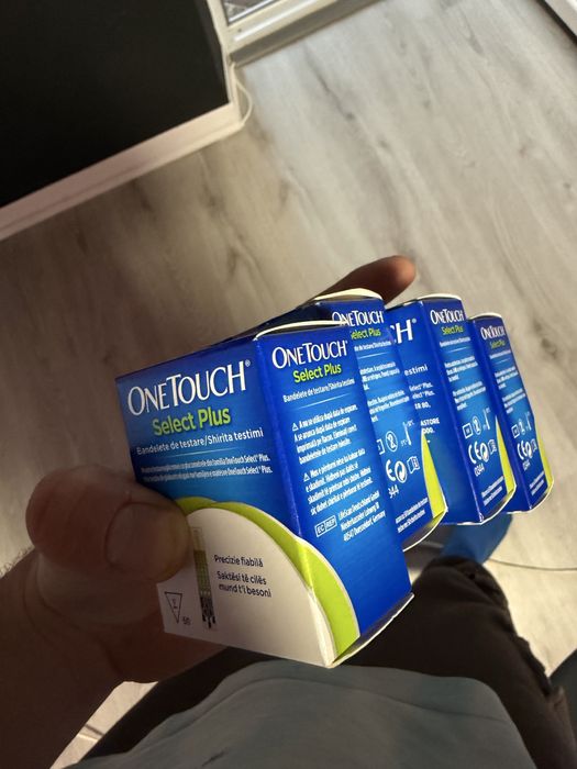 Teste glicemie one touch select plus 4 cutii