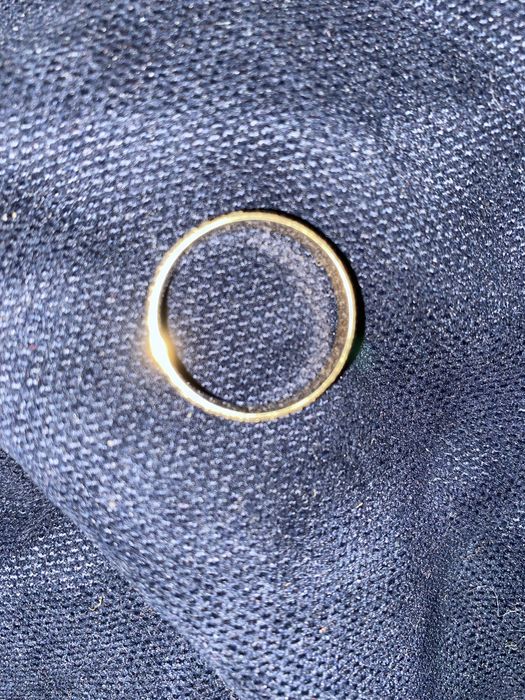 Златен пръстен с цял ред ЕСТЕСТВЕНИ ДИАМАНТИ