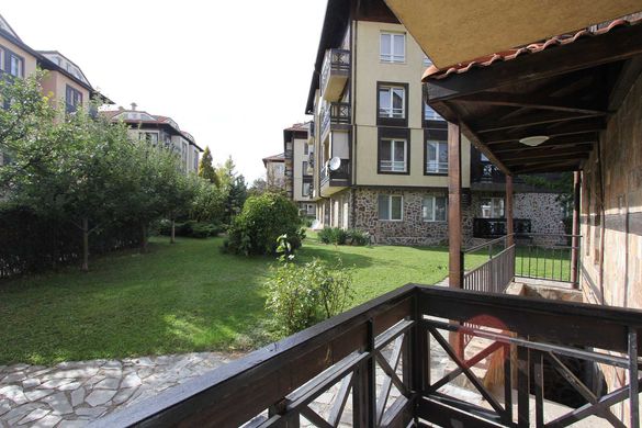 Обзаведен двустаен апартамент за продажба в центъра на Банско