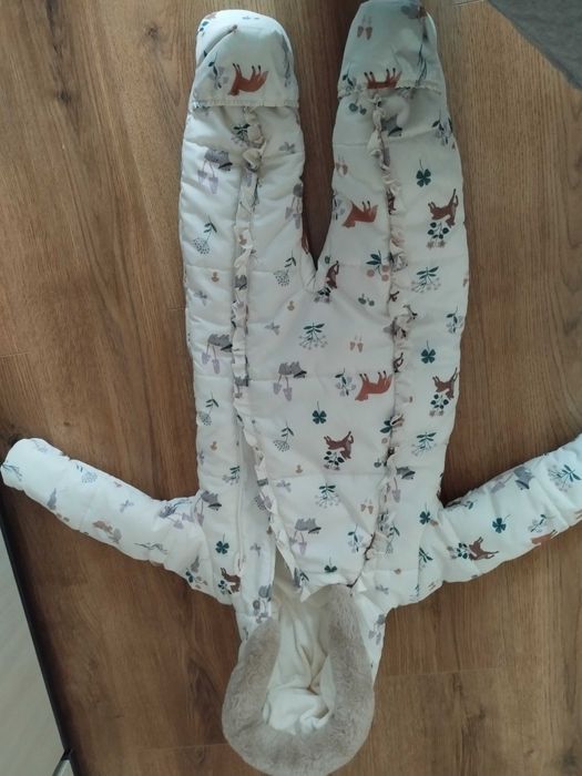 Бебешки космонавт Джордж 86 размер 12-18,само пробван. Много топъл!