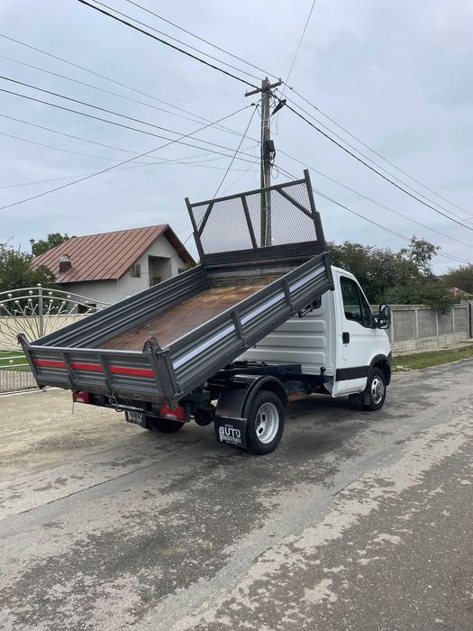 Iveco  daily basculabil