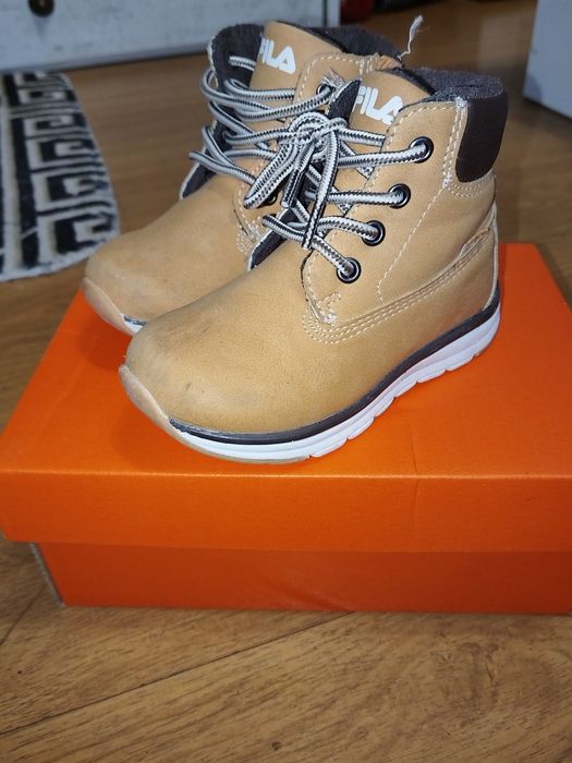 Оригинални бебешки обувки