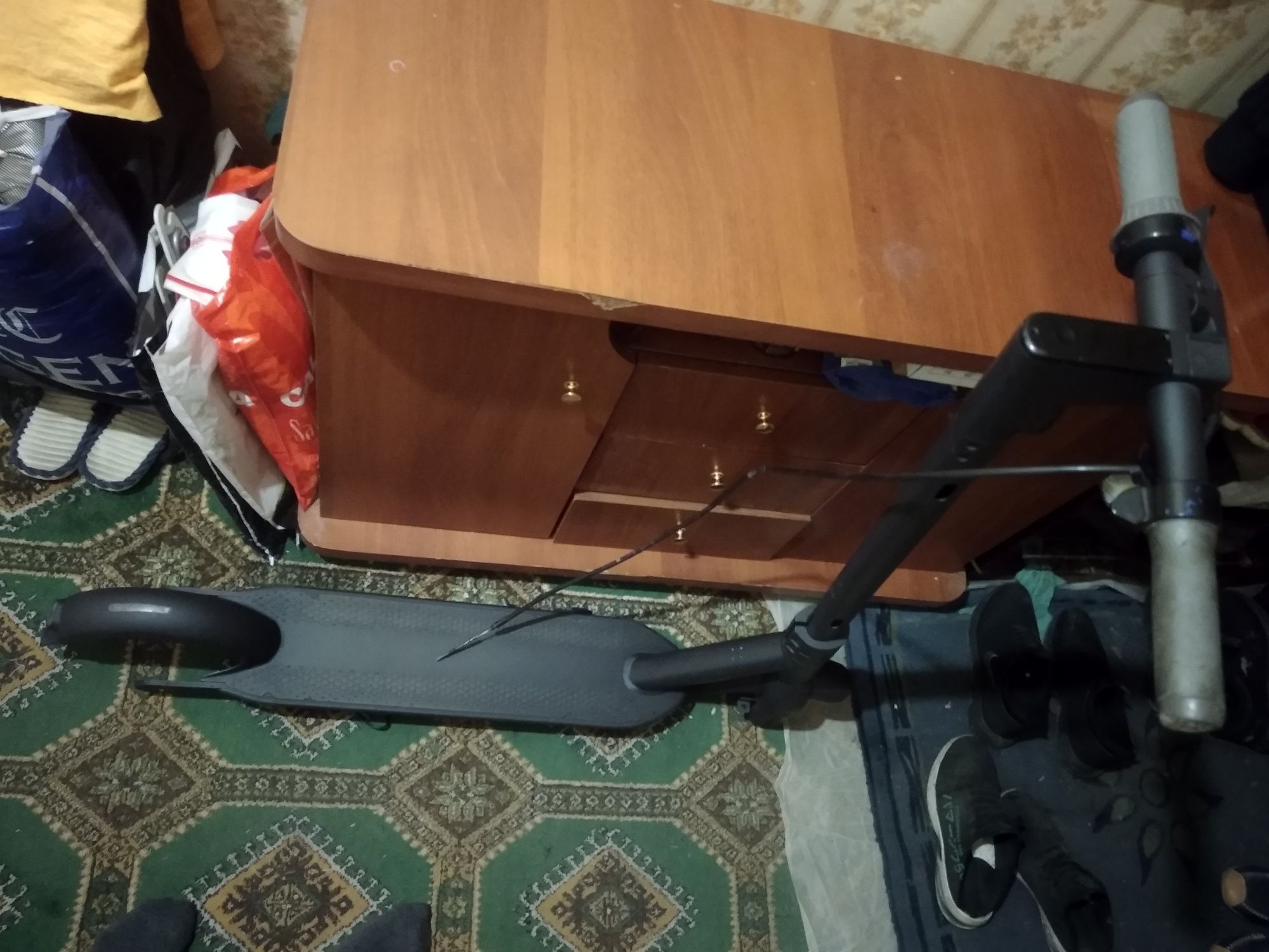 Срочно.Продаю корпус электросамаката ninebot max 30.
