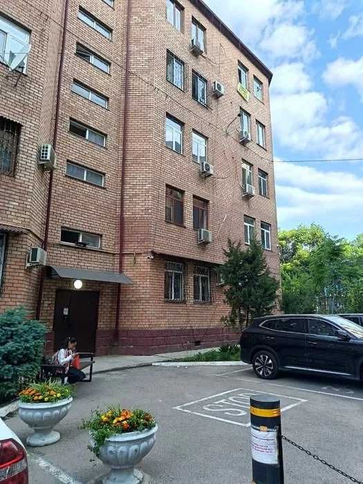 2-комнатная квартира в новом доме, ; Яккасарай напротив парка Бабура.
