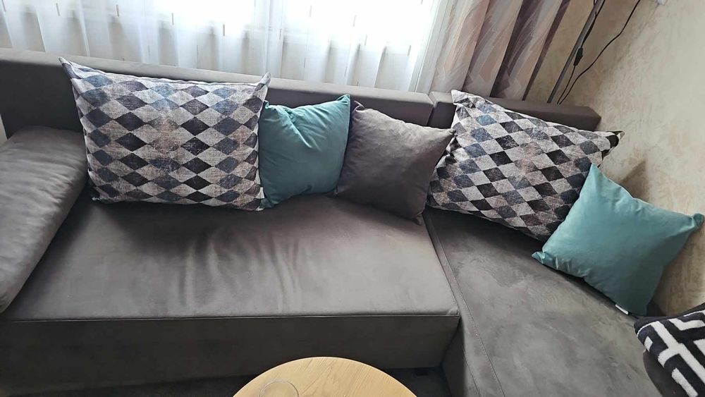 Универсален диван