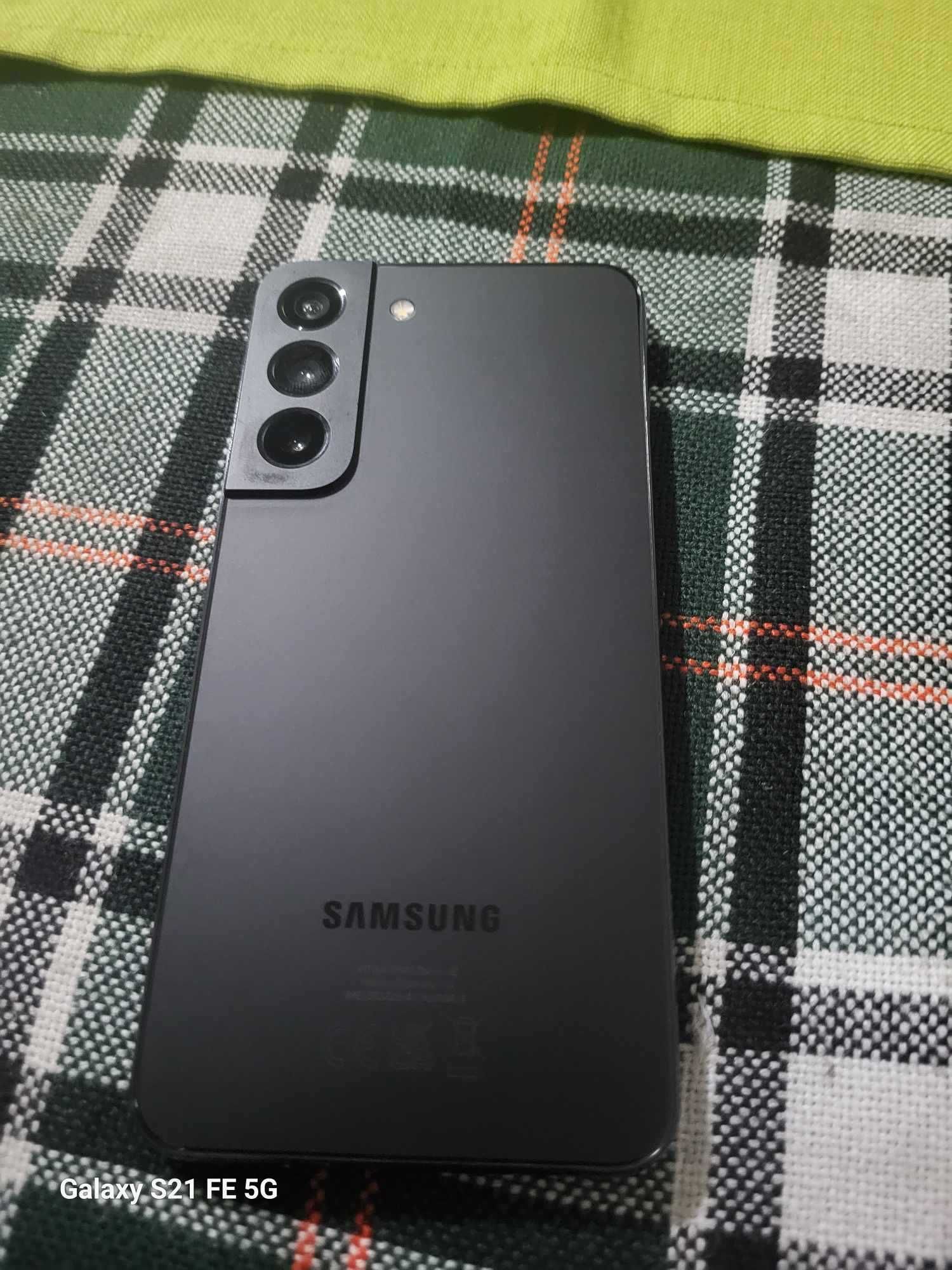 Samsung s22 5G отличен