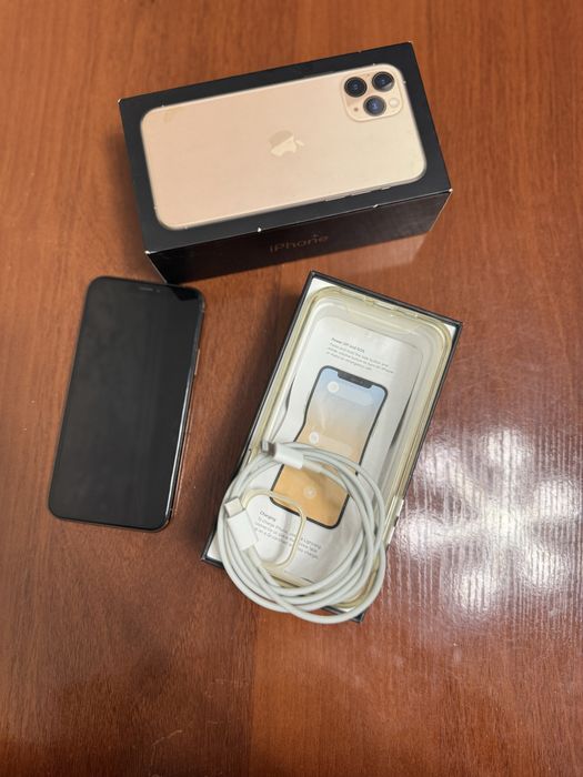 Iphone 11 pro holati yaxshi ochilmagan, karobka bor.  Kelishamz.