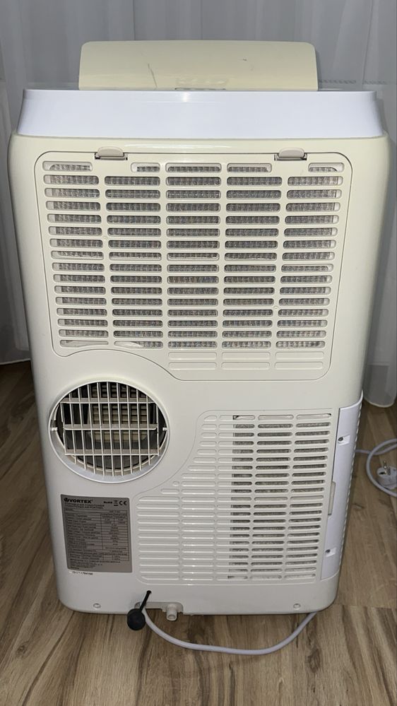 Aer Conditionat Portabil VORTEX 12000BTU