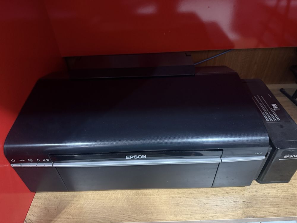 Epson L 805 принтер срочно сотилади