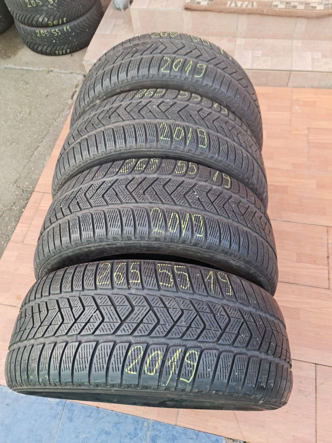 265/55/19" Set 4 buc,PIRELLI SCORPION,dot2019,anv m+s iarnă.Impecabile