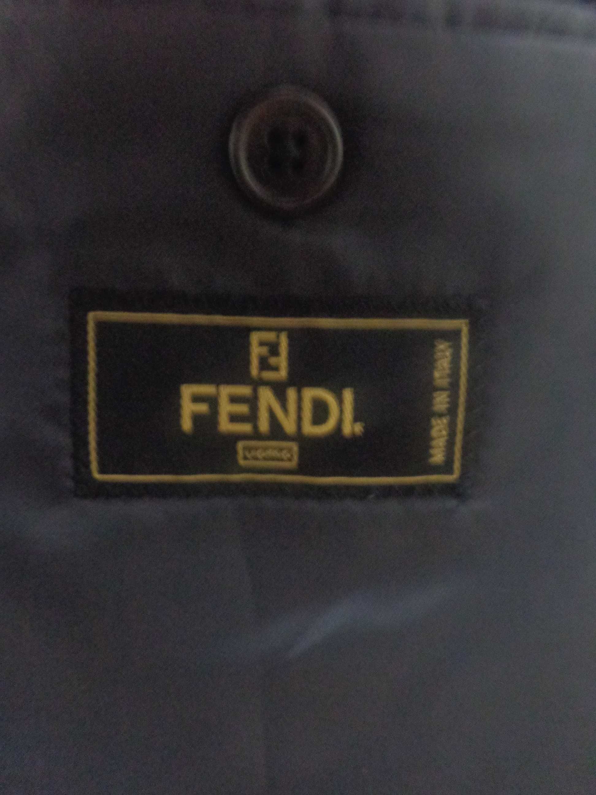 Sacou FENDI Uomo gri marimea  52