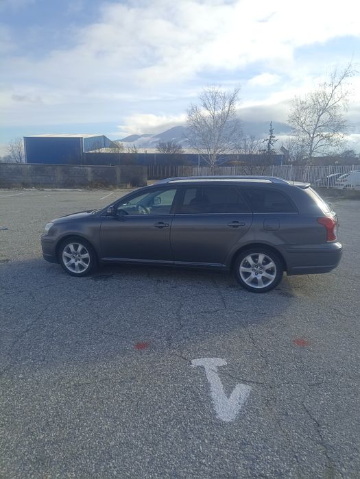 Toyota Avensis  D-4D