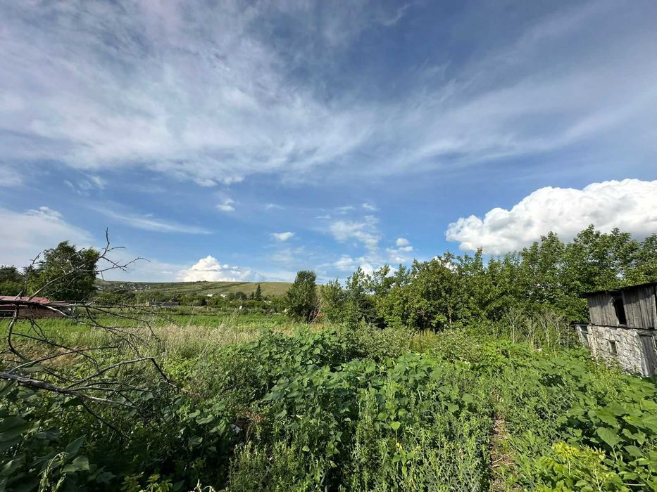 Участок, 10сот. Согра (9км), свет, вода, фундамент, хоз.постр.