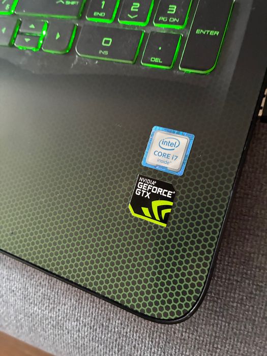 Лаптоп HP Pavilion 15