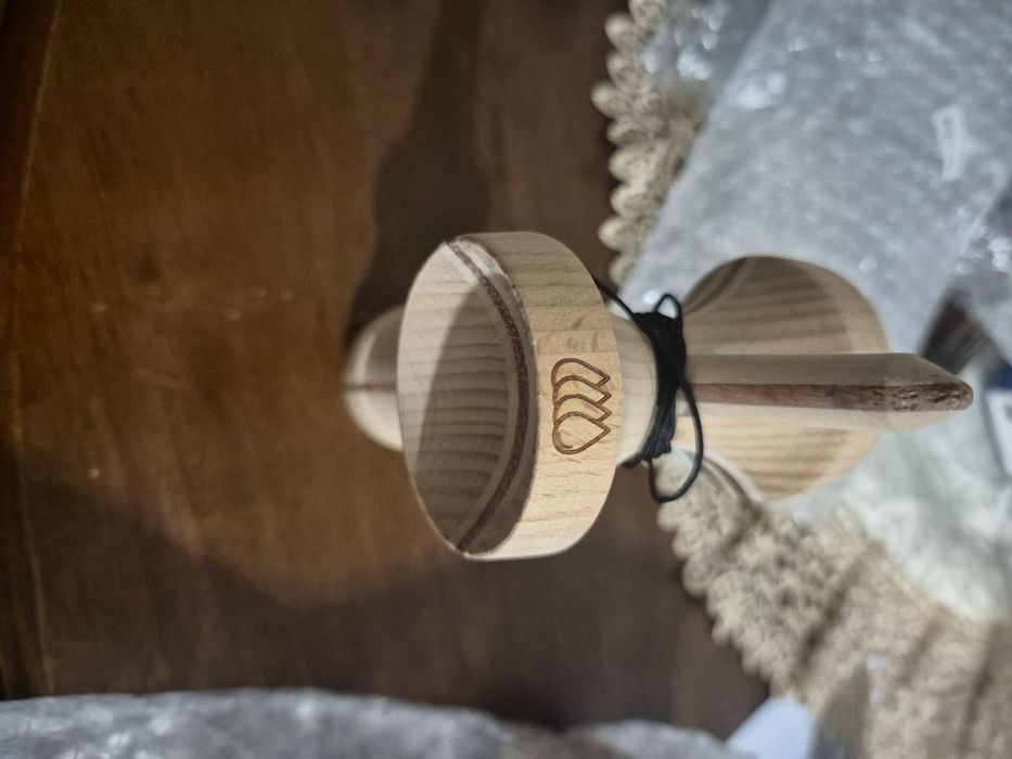 Ken cereal vine cu ață și rulment