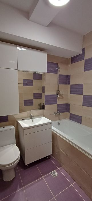 Inchiriez apartament 3 camere Eroilor