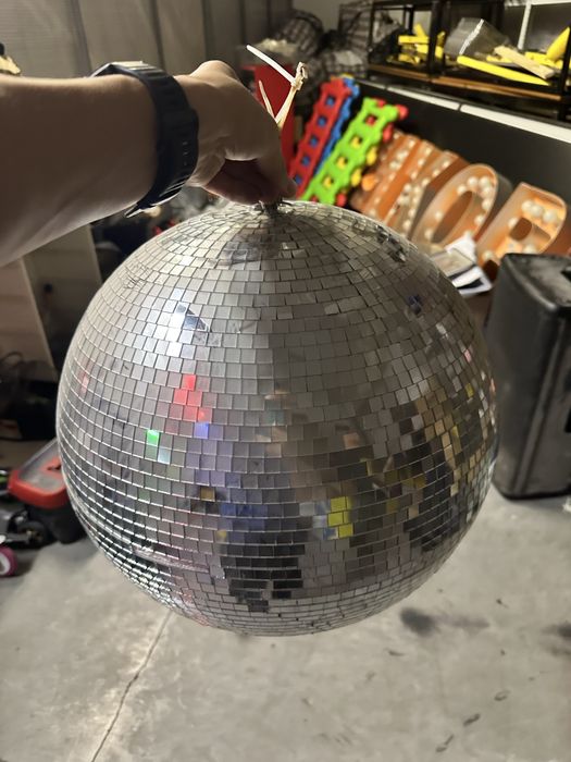 Продается диско-шар — 40 см