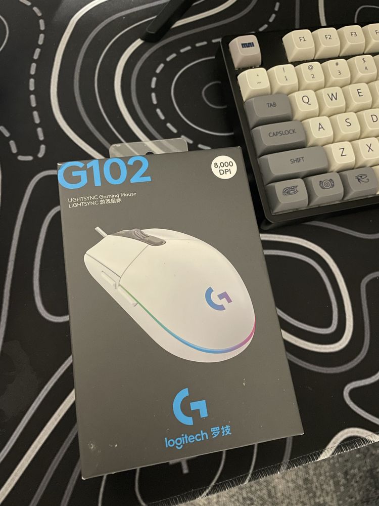 Logitech g102 г102